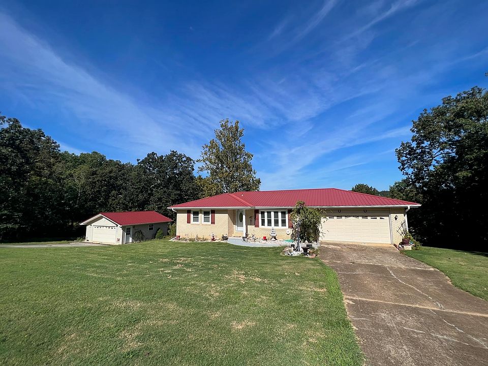 1st image of 801 Birdie Dr