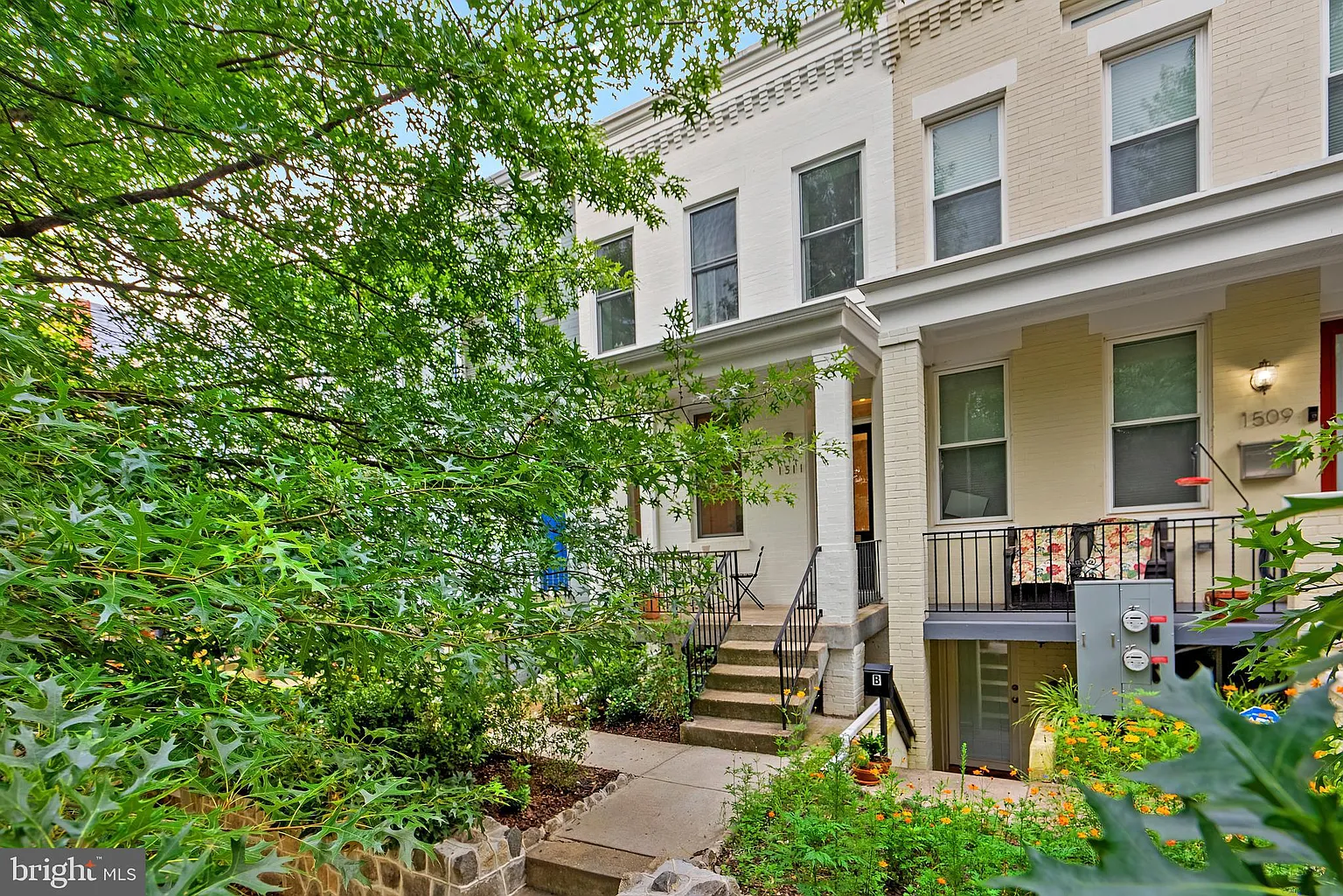 1511 A St SE photo 1