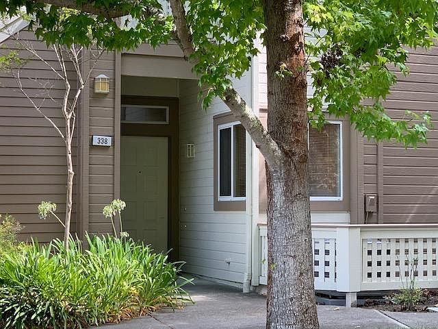 1st image of 338 Sorrento Ct