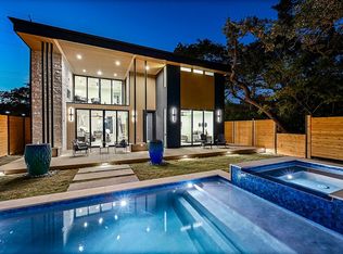 2423 S 5th St, Austin, TX 78704