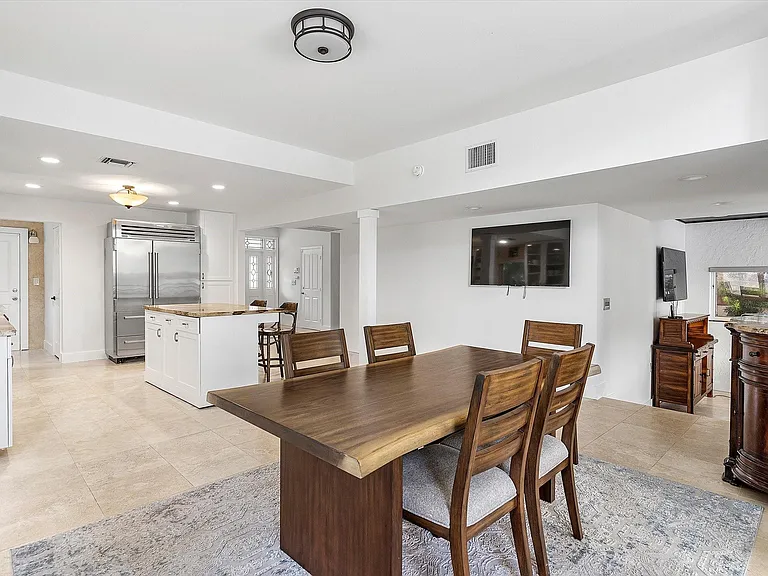 1421 Ponce De Leon Dr — Photo 5