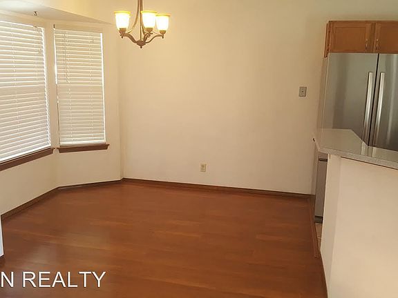 5th image of 11479 Napolske Ct