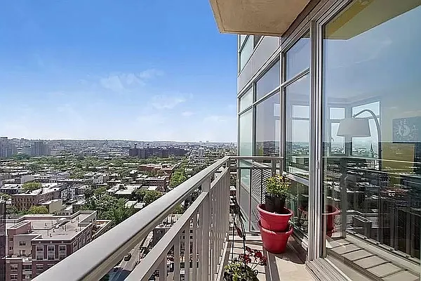Rented by Brick&Mortar | media 25