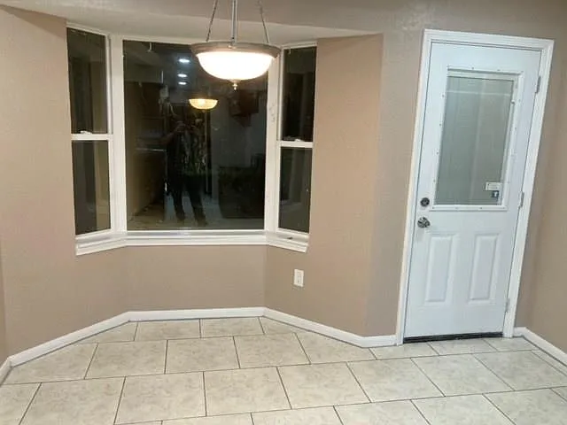 331 Shady Rock Ln — Photo 6