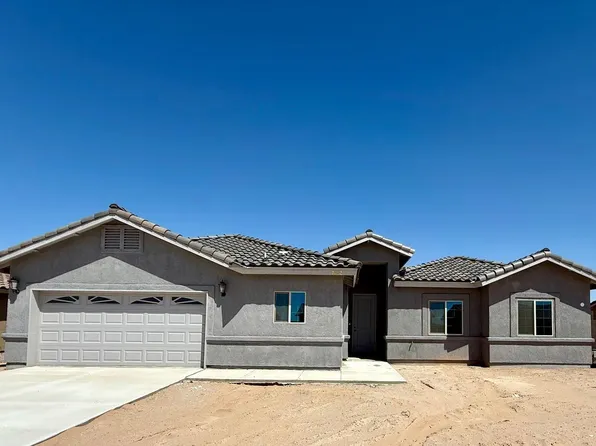 7402 E 45th Pl, Yuma, AZ 85365