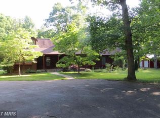 26340 Mountain View Dr, Rhoadesville, VA 22542