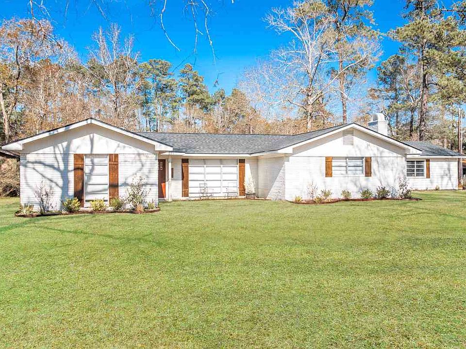 1st image of 895 Maplewood Dr