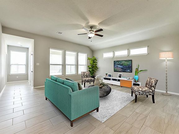 4th image of 18030 Van Berkel Ln
