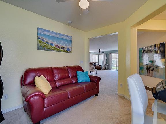 3rd image of 1013 W Desert Mountain Dr