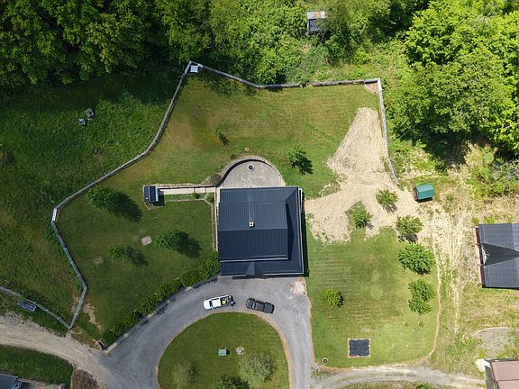 4th image of 54 Shaffer Rd