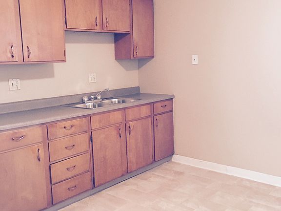 5th image of 17306 E Susquehanna Dr APT 4