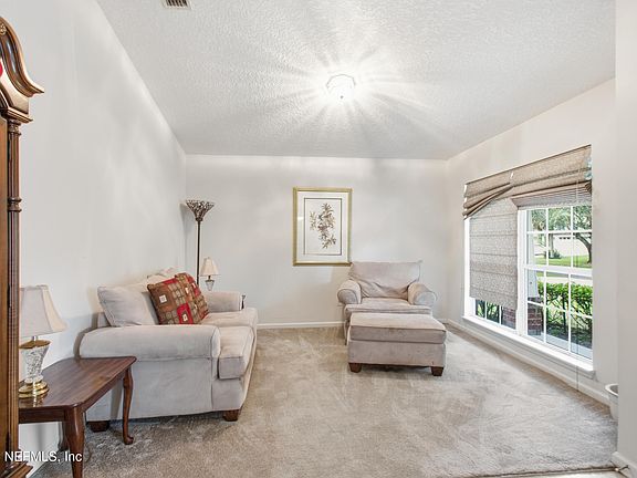 3rd image of 2927 CASTNET Court