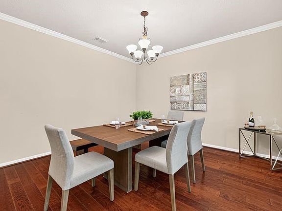 5th image of 111 S Rocky Point Cir