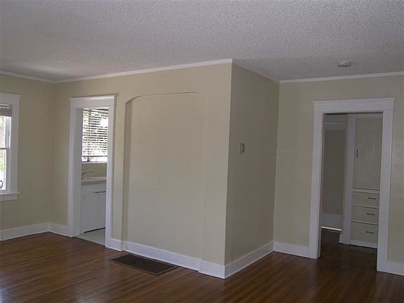 3rd image of 540 Junipero Ave
