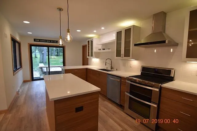 1214 Milwaukee St — Photo 24
