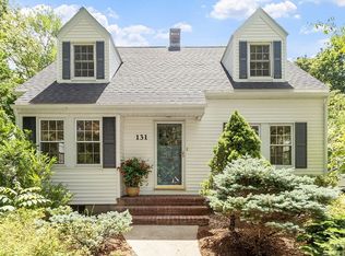 131 Chestnut St, Andover, MA 01810
