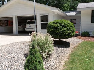 58549 S Burr Oak Rd, Colon, MI 49040