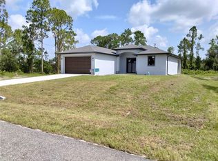 847 Clow St E, Lehigh Acres, FL 33974