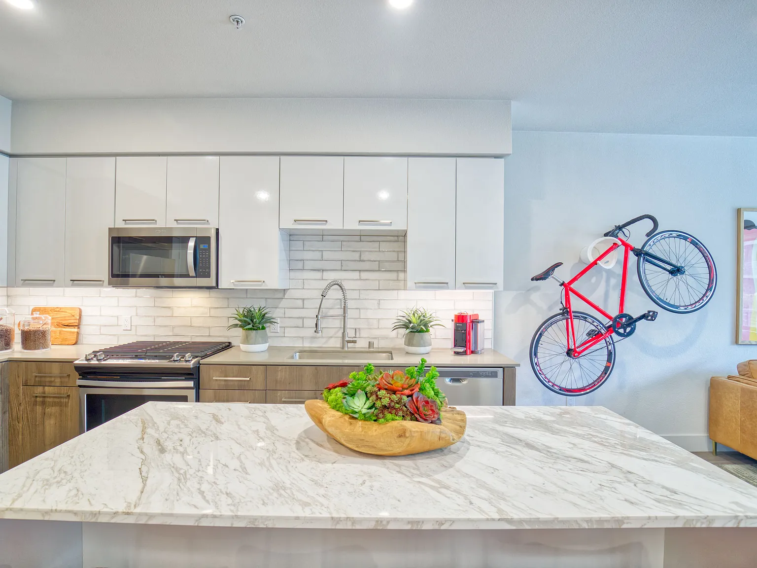 Aya Apartments — Photo 1