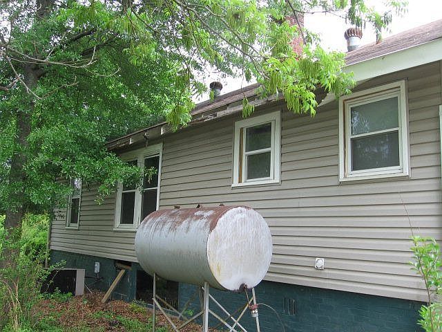 2nd image of 505 S Battleground Ave