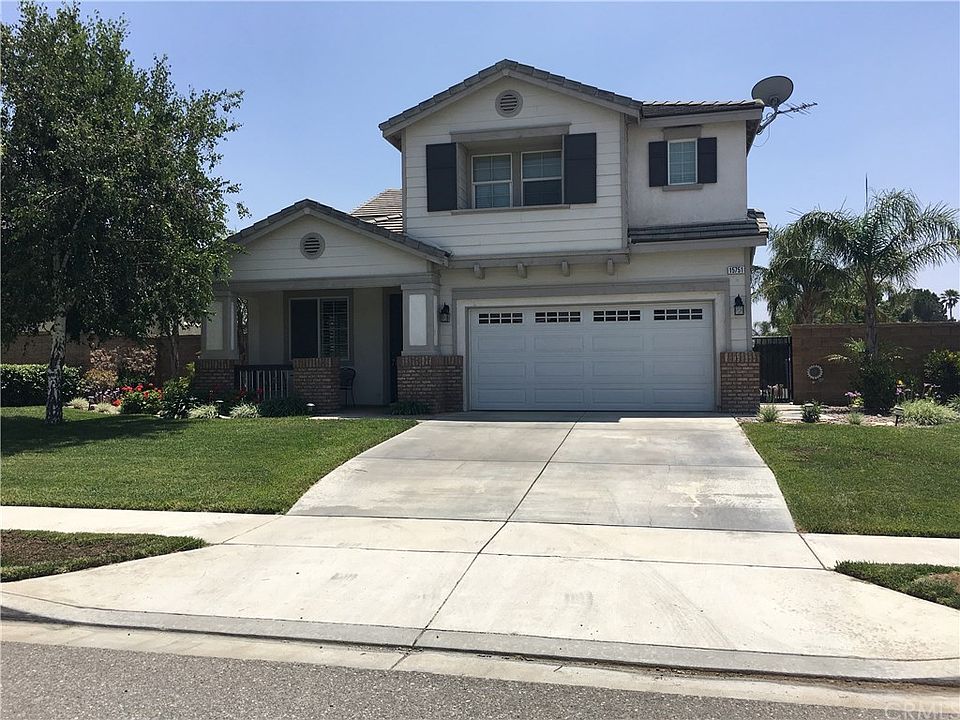 1st image of 15751 Mimosa Ct