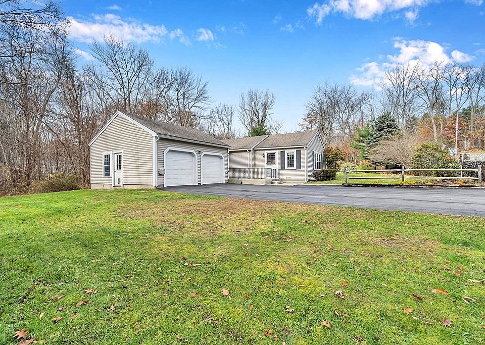 487 Chestnut Hill Rd, Millville, MA 01529 | Zillow