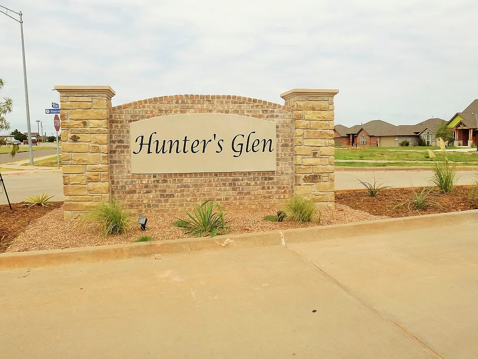 308 Stoneridge Dr