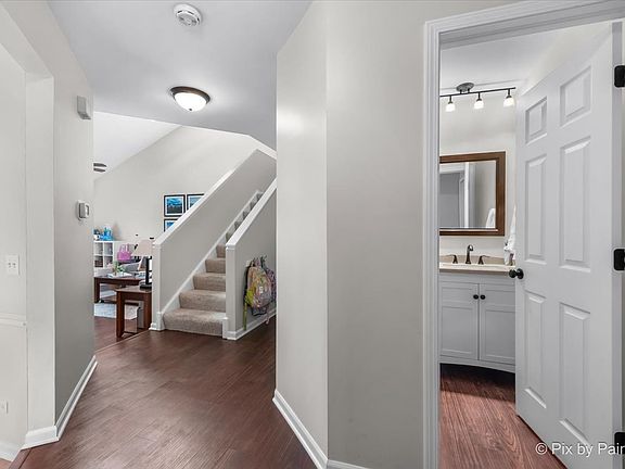 4th image of 1520 Loatonia Ct