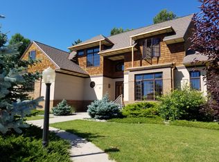 611 N 3rd St, Spearfish, SD 57783