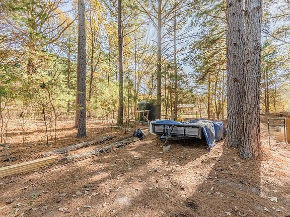 3rd image of 1000 Vz County Road 2309