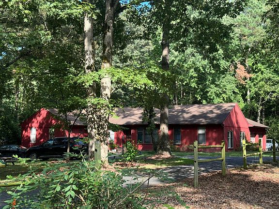 2nd image of 31619 Zion Rd
