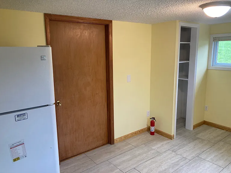 330 Mill St — Photo 7