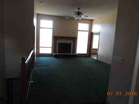 2nd image of 4915 NW Nantucket Dr
