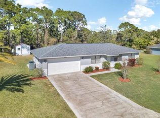 240 Blue Moon Ave, Lake Placid, FL 33852