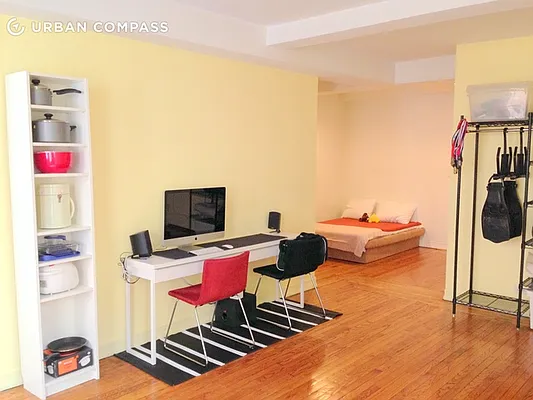 Rented by Compass | media 35