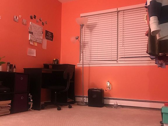 4th image of 2386 Cedar Ave