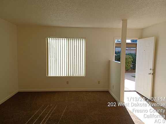 3rd image of 202 W Dakota Ave APT 113