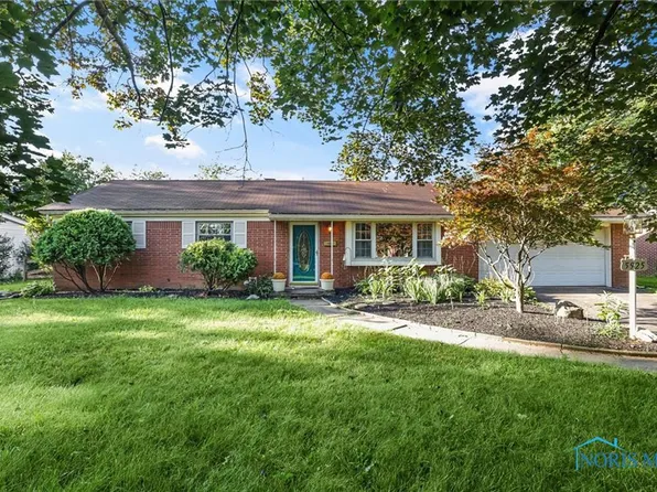 5925 Holman Rd, Toledo, OH 43615