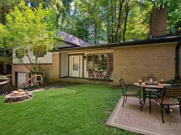 121 Horseshoe Drive, Boone, NC 28607