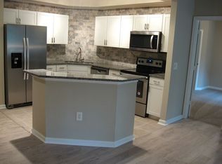 380 Marshland Rd APT F27, Hilton Head Island, SC 29926