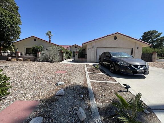 2nd image of 64315 Spyglass Ave