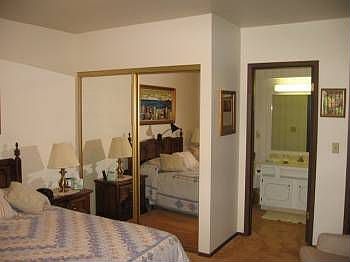 3rd image of 2582 S Elizabeth St APT 6