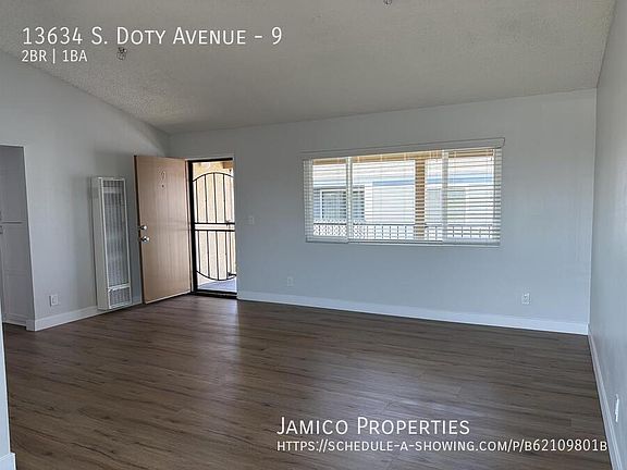 4th image of 13634 S Doty Ave #9