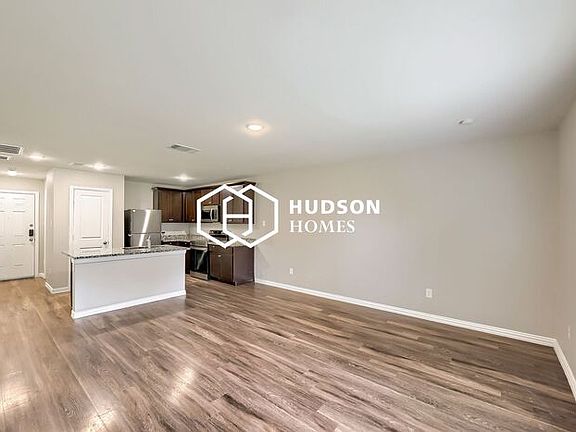 4th image of 26036 Whitetail Way