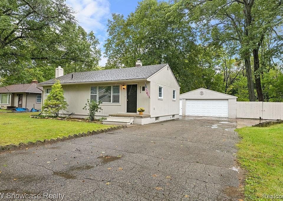 6333 Hatchery Rd, Waterford, MI 48329 Zillow