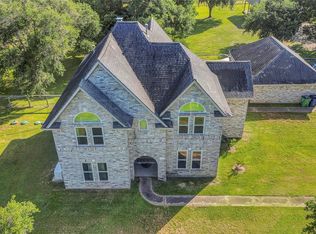 1314 Remington Ct, Angleton, TX 77515