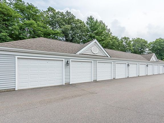 2nd image of 428 John Mahar Hwy Unit 201