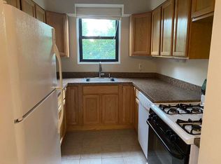 8616 4th Ave FLOOR 3, Brooklyn, NY 11209