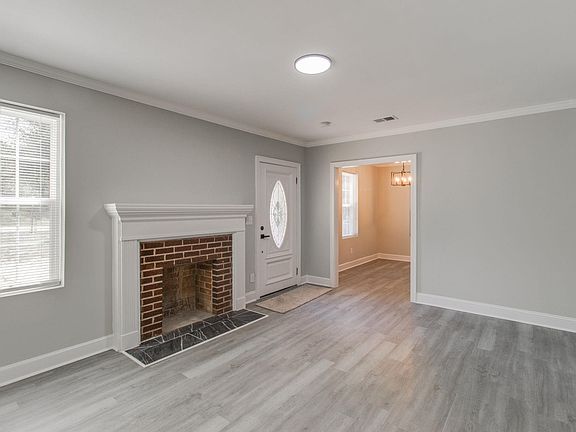 4th image of 213 Ferrell Dr