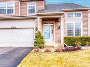 2786 Rosehall Ln, Aurora, IL 60503